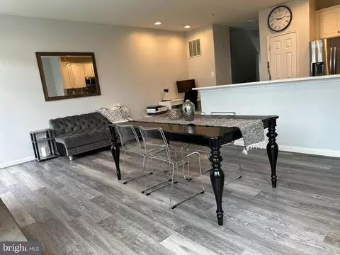 Dining - 3511 Ward Ln, Frederick, MD 21704 photo 7 of 7
