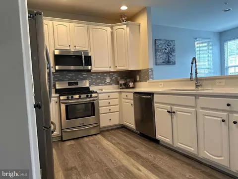 Kitchen - 3511 Ward Ln, Frederick, MD 21704 photo 2 of 5