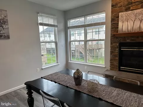Dining - 3511 Ward Ln, Frederick, MD 21704 photo 5 of 7