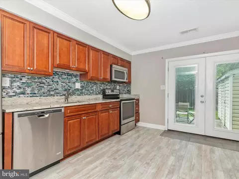 Kitchen - 499 Arwell Ct, Frederick, MD 21703 photo 2 of 6