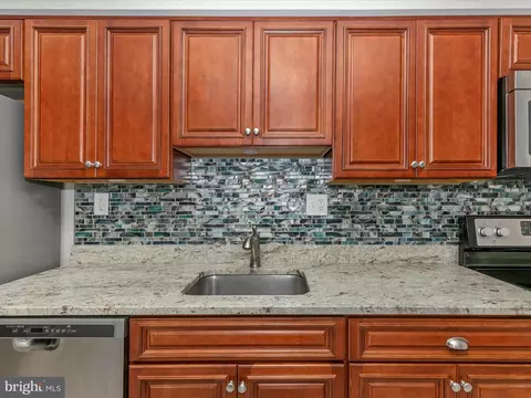 Kitchen - 499 Arwell Ct, Frederick, MD 21703 photo 4 of 6