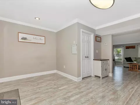 Entry Way - 499 Arwell Ct, Frederick, MD 21703 photo 4 of 6
