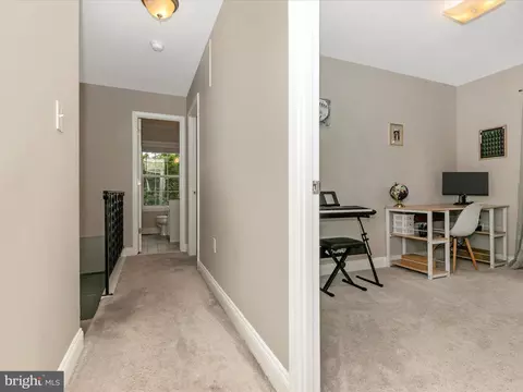 Entry Way - 499 Arwell Ct, Frederick, MD 21703 photo 5 of 6