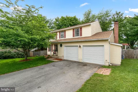 1339 Mulberry Ct, Frederick, MD 21703 photo 3