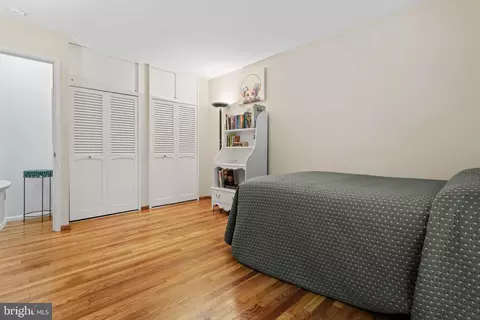 Bedroom - 8623 Pinecliff Dr, Frederick, MD 21704 photo 12 of 13