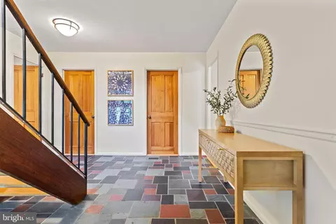 Entry Way - 8623 Pinecliff Dr, Frederick, MD 21704 photo 1 of 10