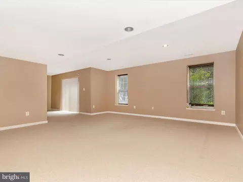 Living - 1802 Black Walnut Ct, Frederick, MD 21701 photo 9 of 15