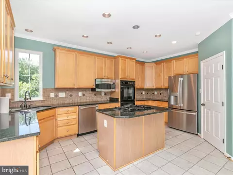 Kitchen - 1802 Black Walnut Ct, Frederick, MD 21701 photo 4 of 5