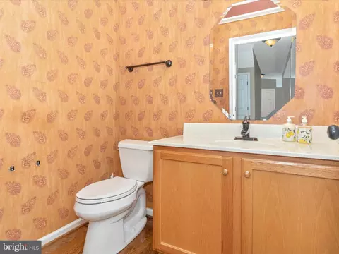 Bath - 1802 Black Walnut Ct, Frederick, MD 21701 photo 1 of 5