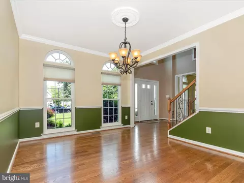 Entry Way - 1802 Black Walnut Ct, Frederick, MD 21701 photo 3 of 5