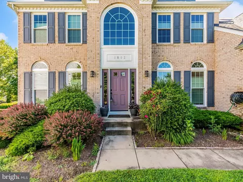Exterior - 1802 Black Walnut Ct, Frederick, MD 21701 photo 5 of 15
