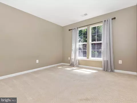 Bedroom - 1802 Black Walnut Ct, Frederick, MD 21701 photo 4 of 5