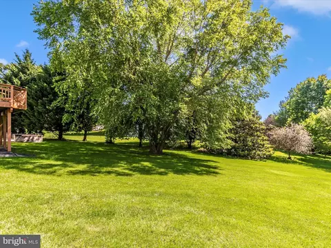 Exterior - 1802 Black Walnut Ct, Frederick, MD 21701 photo 15 of 15