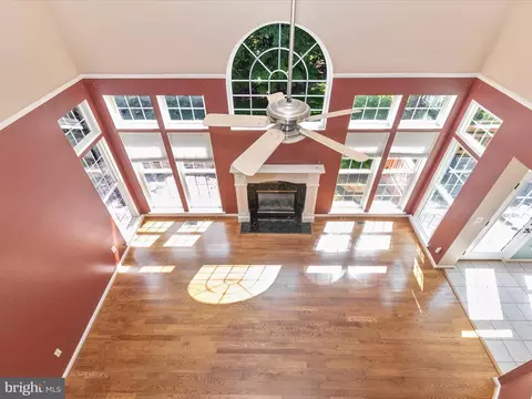 Living - 1802 Black Walnut Ct, Frederick, MD 21701 photo 8 of 15