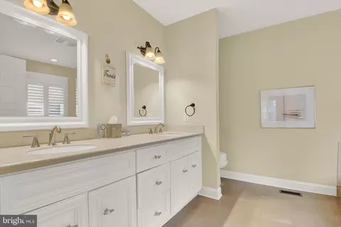 204 Grove Blvd, Frederick, MD 21701 photo 13