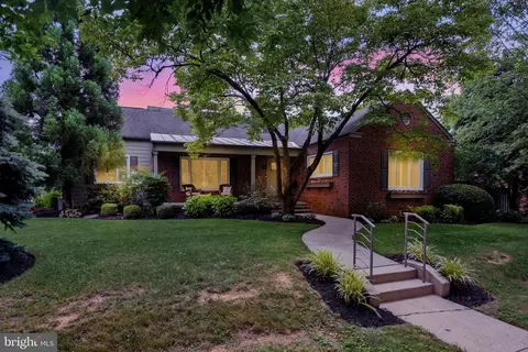 204 Grove Blvd, Frederick, MD 21701