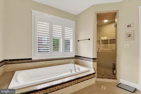 204 Grove Blvd, Frederick, MD 21701 photo 14
