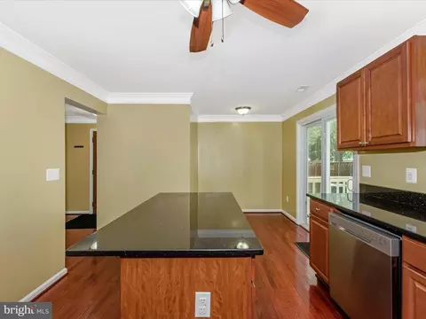 5814 Farmgate Ct, Frederick, MD 21703 photo 11