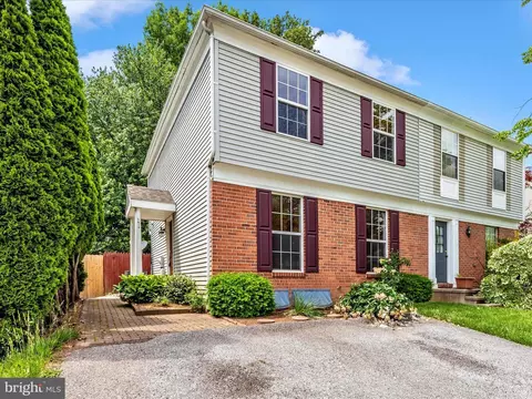 5814 Farmgate Ct, Frederick, MD 21703