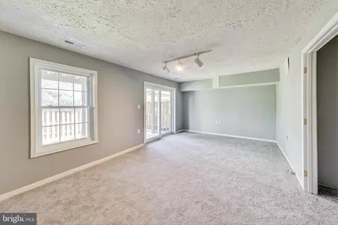 Living - 6119 Baldridge Cir, Frederick, MD 21701 photo 5 of 7