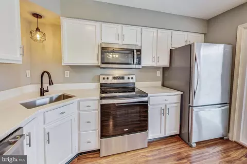Kitchen - 6119 Baldridge Cir, Frederick, MD 21701 photo 3 of 3