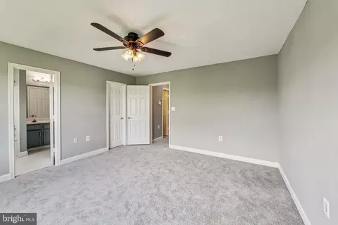 Bedroom - 6119 Baldridge Cir, Frederick, MD 21701 photo 2 of 5