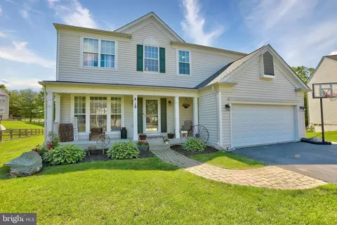 10 Afton Ct, Brunswick, MD 21758