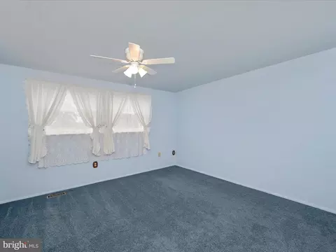 1722 Heather Ln, Frederick, MD 21702 photo 15