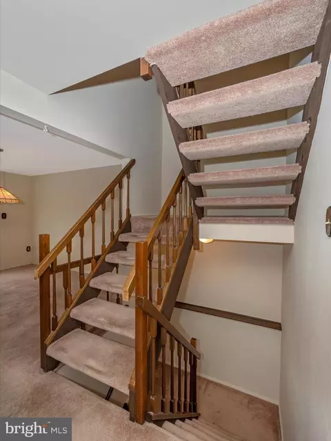 1722 Heather Ln, Frederick, MD 21702 photo 14
