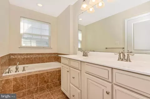 6375 Walcott Ln, Frederick, MD 21703 photo 17