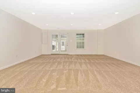 6375 Walcott Ln, Frederick, MD 21703 photo 5