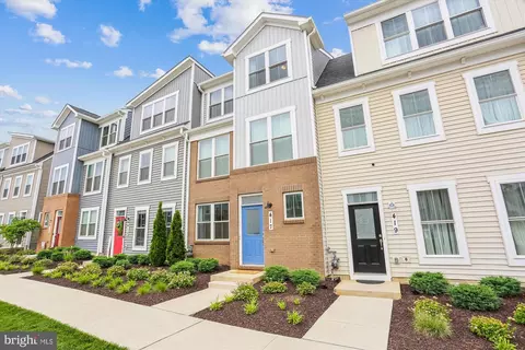 417 Gillespie Dr, Frederick, MD 21702