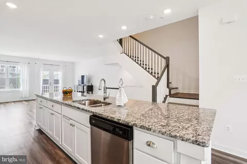 417 Gillespie Dr, Frederick, MD 21702 photo 18