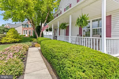 Exterior - 4903 Caverness Ct, Frederick, MD 21703 photo 6 of 24