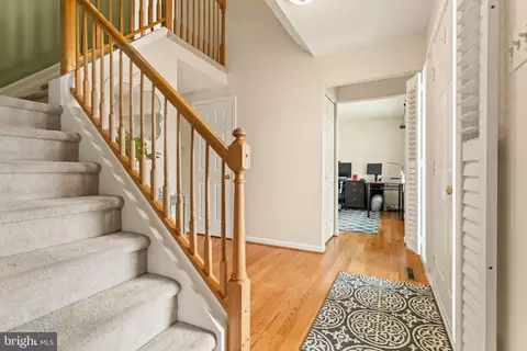 Entry Way - 4903 Caverness Ct, Frederick, MD 21703 photo 3 of 8