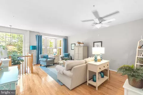 3758 Hope Commons Cir, Frederick, MD 21704 photo 6