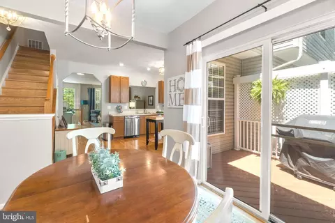 3758 Hope Commons Cir, Frederick, MD 21704 photo 13