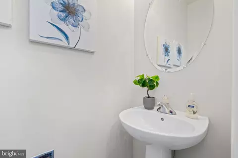 Entry Way - 924 Mosby Dr, Frederick, MD 21701 photo 1 of 1