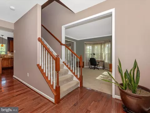 Entry Way - 126 Wheeler Ln, Frederick, MD 21702 photo 2 of 5