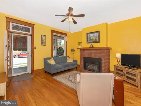 12 College Ave, Frederick, MD 21701 photo 11