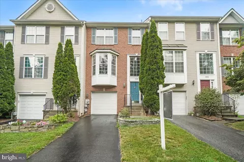 Exterior - 9558 Burgee Ct, Frederick, MD 21704 photo 2 of 39