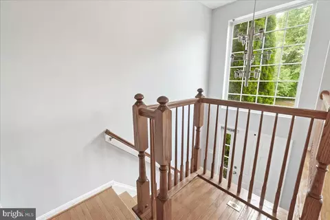 Entry Way - 9558 Burgee Ct, Frederick, MD 21704 photo 2 of 4