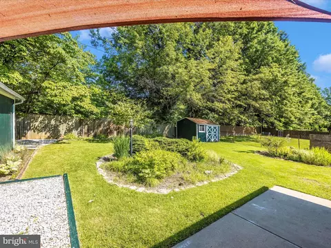 Exterior - 1403 Pinewood Dr, Frederick, MD 21701 photo 12 of 12