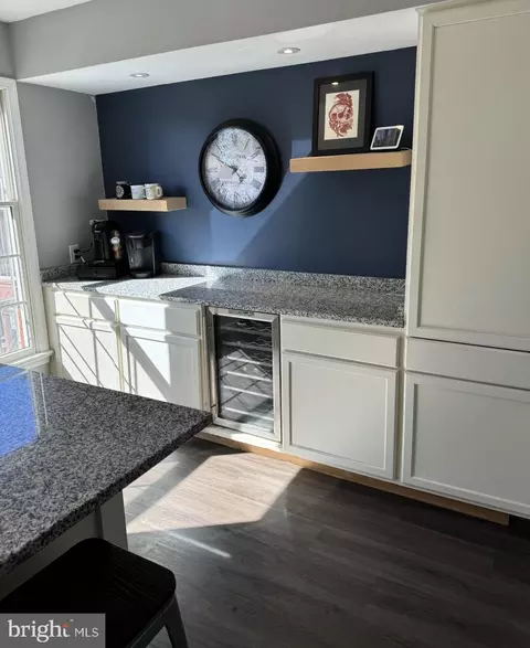 Kitchen - 2414 Prentice Ct, Frederick, MD 21702 photo 3 of 6
