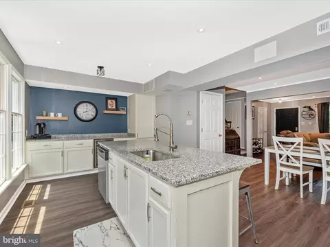 Kitchen - 2414 Prentice Ct, Frederick, MD 21702 photo 4 of 6