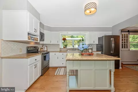 7305 Brookside Dr, Frederick, MD 21702 photo 12