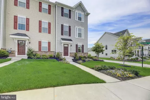 1608 Broadford Park St, Frederick, MD 21703