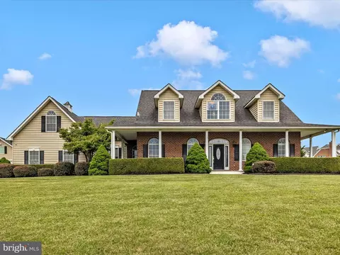 9359 Albaugh Rd, New Windsor, MD 21776