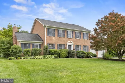 8029 Stone Ridge Dr, Frederick, MD 21702