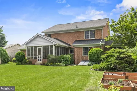 Exterior - 8029 Stone Ridge Dr, Frederick, MD 21702 photo 3 of 6
